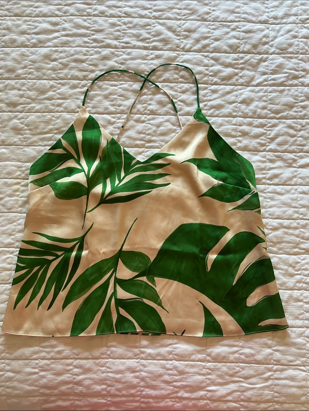 Tropivcal Green Leaf Print Satin Cami Summer Top Size Medium